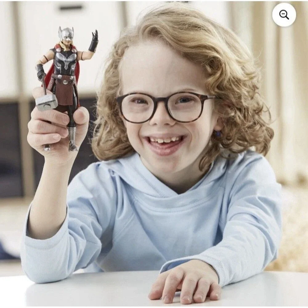 Marvel Thor Love and Thunder Mighty Thor Jane Foster Deluxe 6